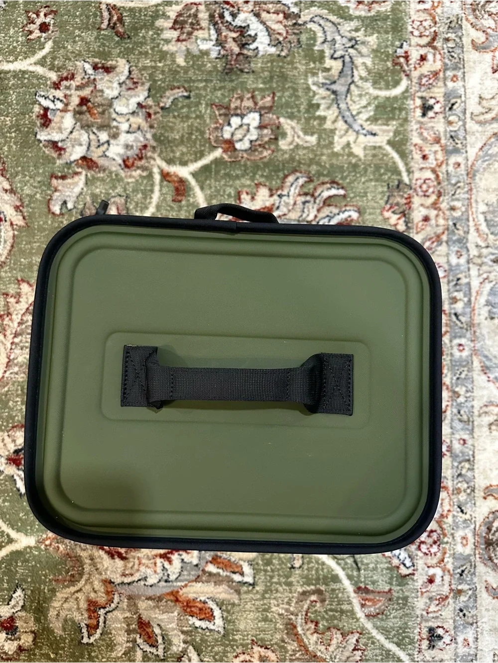 yeti olive/black hopper flip 12 soft cooler